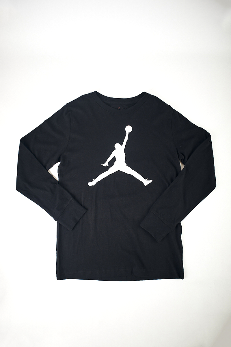 Youth Jumpman Long Sleeve Graphic T-Shirt in Black | Stateside Sports
