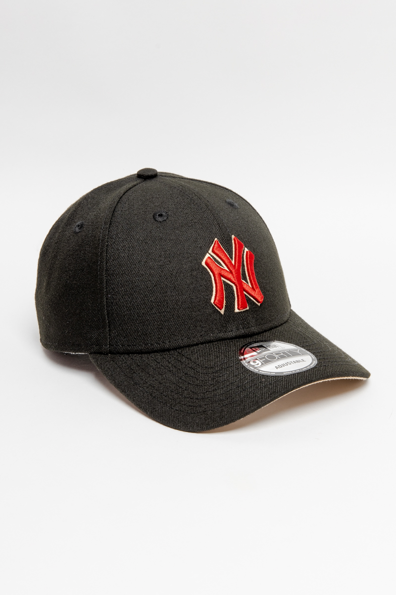 Scarlet Black 9Forty Snapback | Stateside Sports