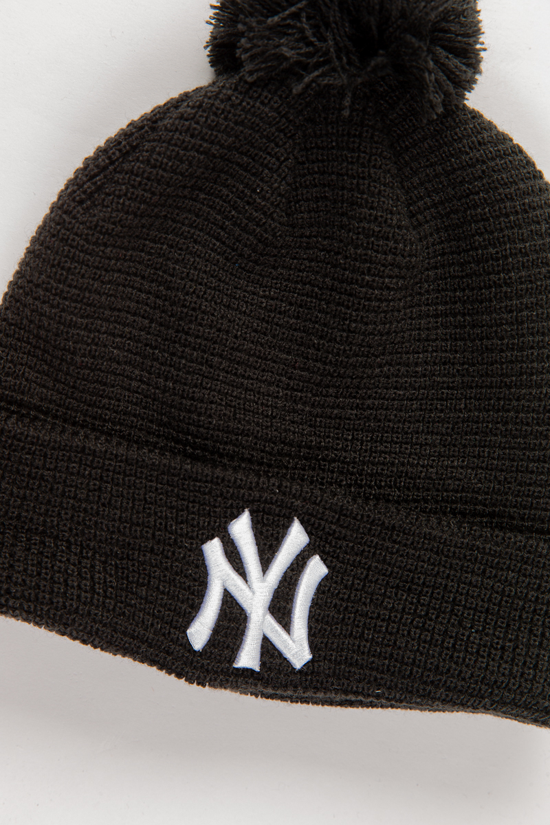 Pom Knit Beanie- Black | Stateside Sports