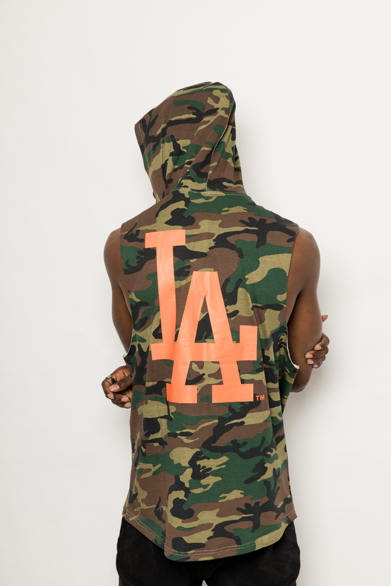 Los Angeles Dodgers Majestic Vincennes Hooded Muscle T Shirt Mens Camo 