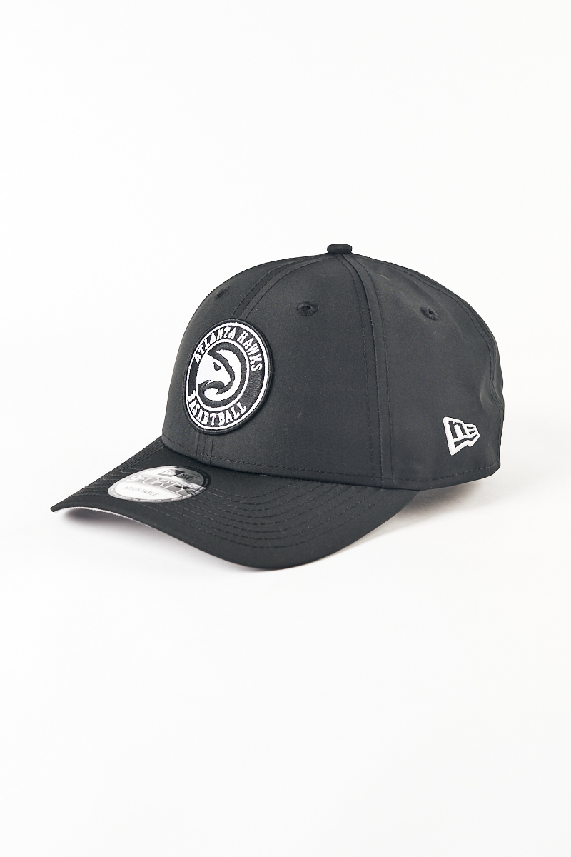 Black and best sale white strapback hats