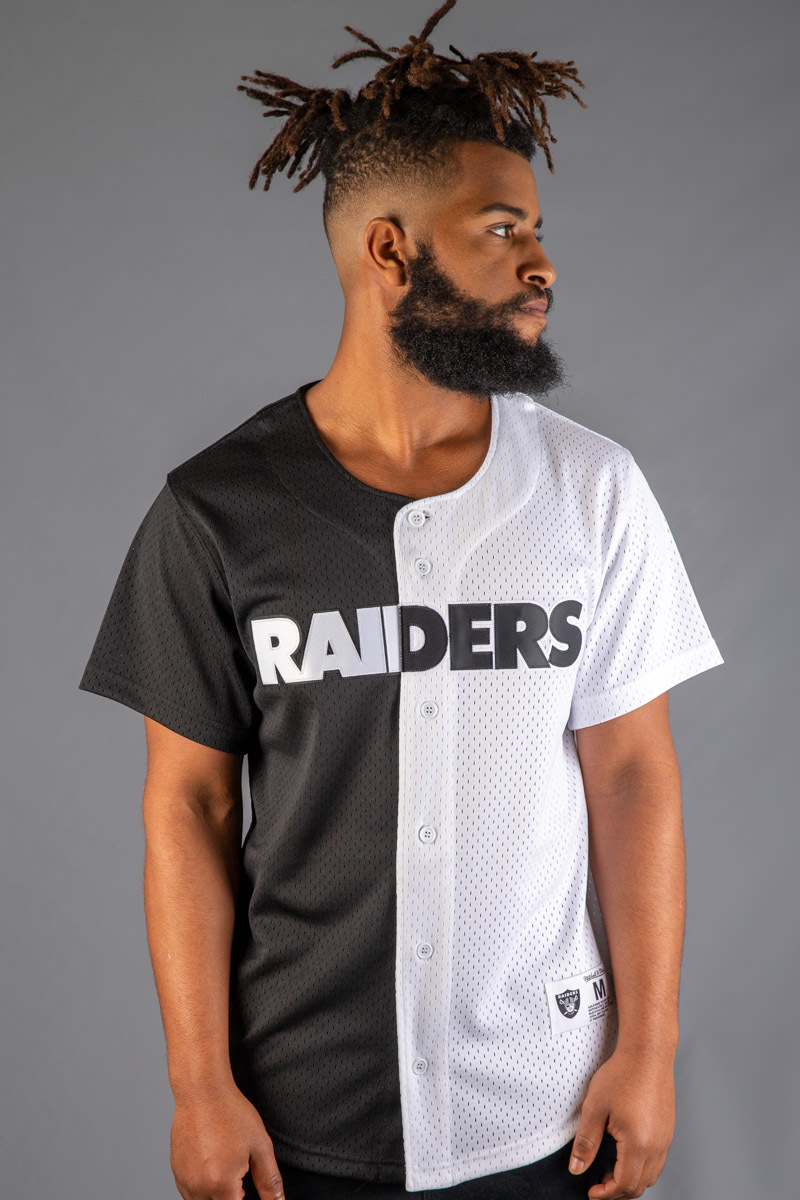 Black Oakland Raiders Mitchell /& Ness NFL Wordmark Long Sleeve T-Shirt
