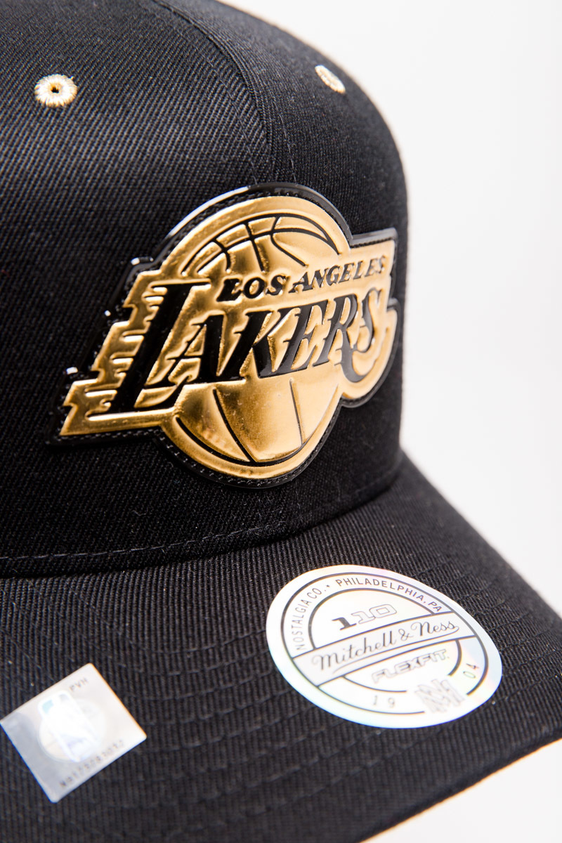 LOS ANGELES LAKERS THE GOLD WEALD 110 PINCH CROWN SNAPBACK- BLACK ...