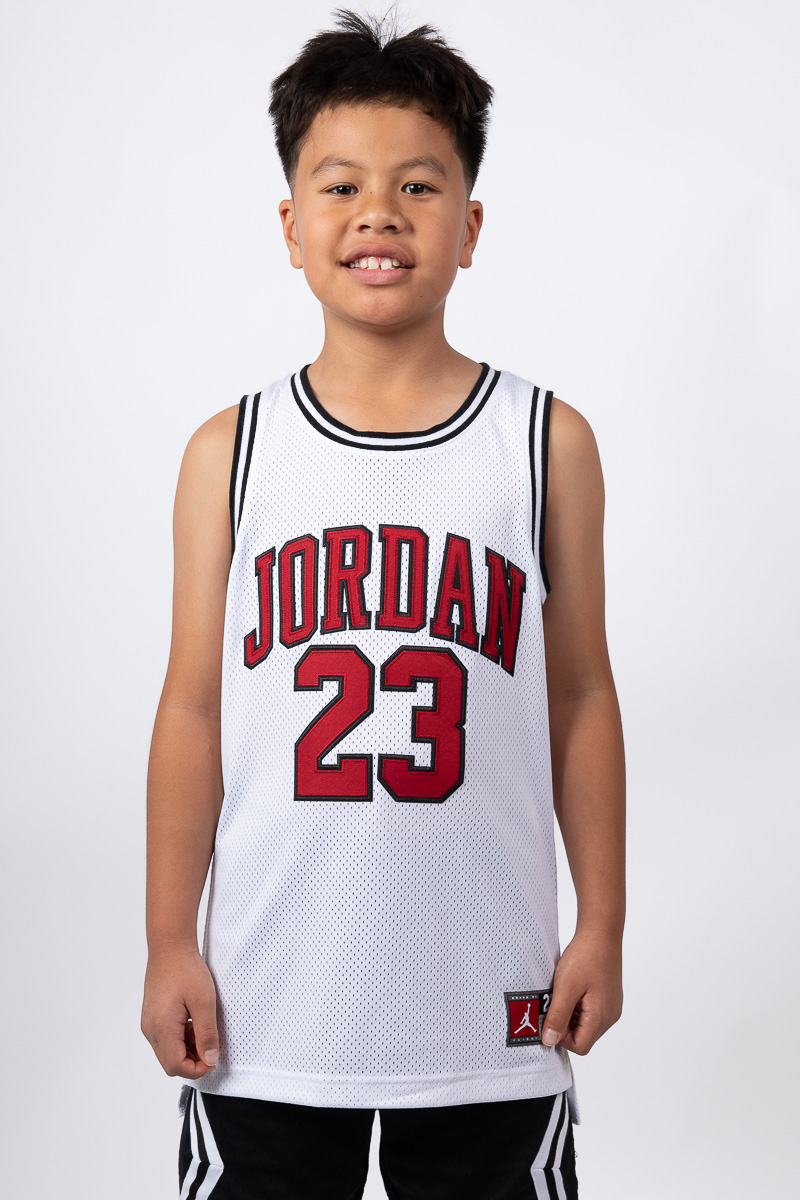 Michael jordan clearance jersey youth large