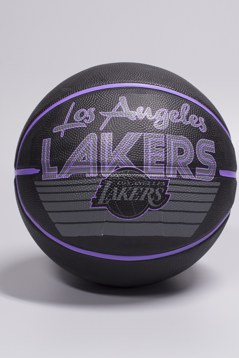 https://media.statesidesports.com.au/products/f203bed8-fe42-11e9-9e7b-0628aae3b248/6046_la_lakers_1.jpg