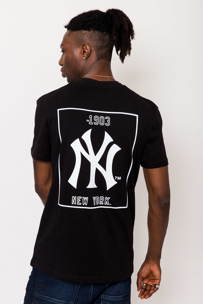 black yankees t shirt