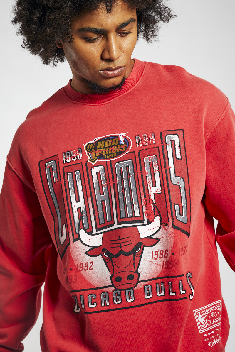 Vintage Faded Chicago Bulls Hoodie in Cherry Red