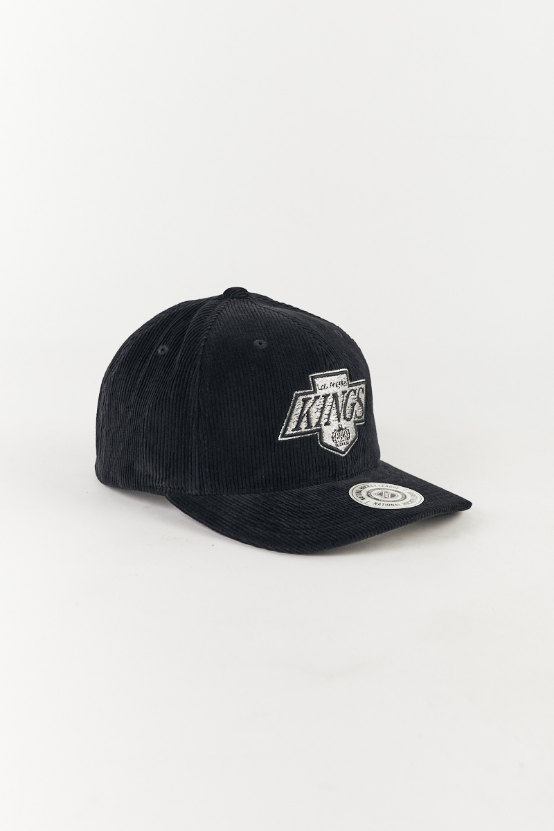 Los Angeles Kings NHL Team Logo Deadstock Cap in Black | Stateside Sports