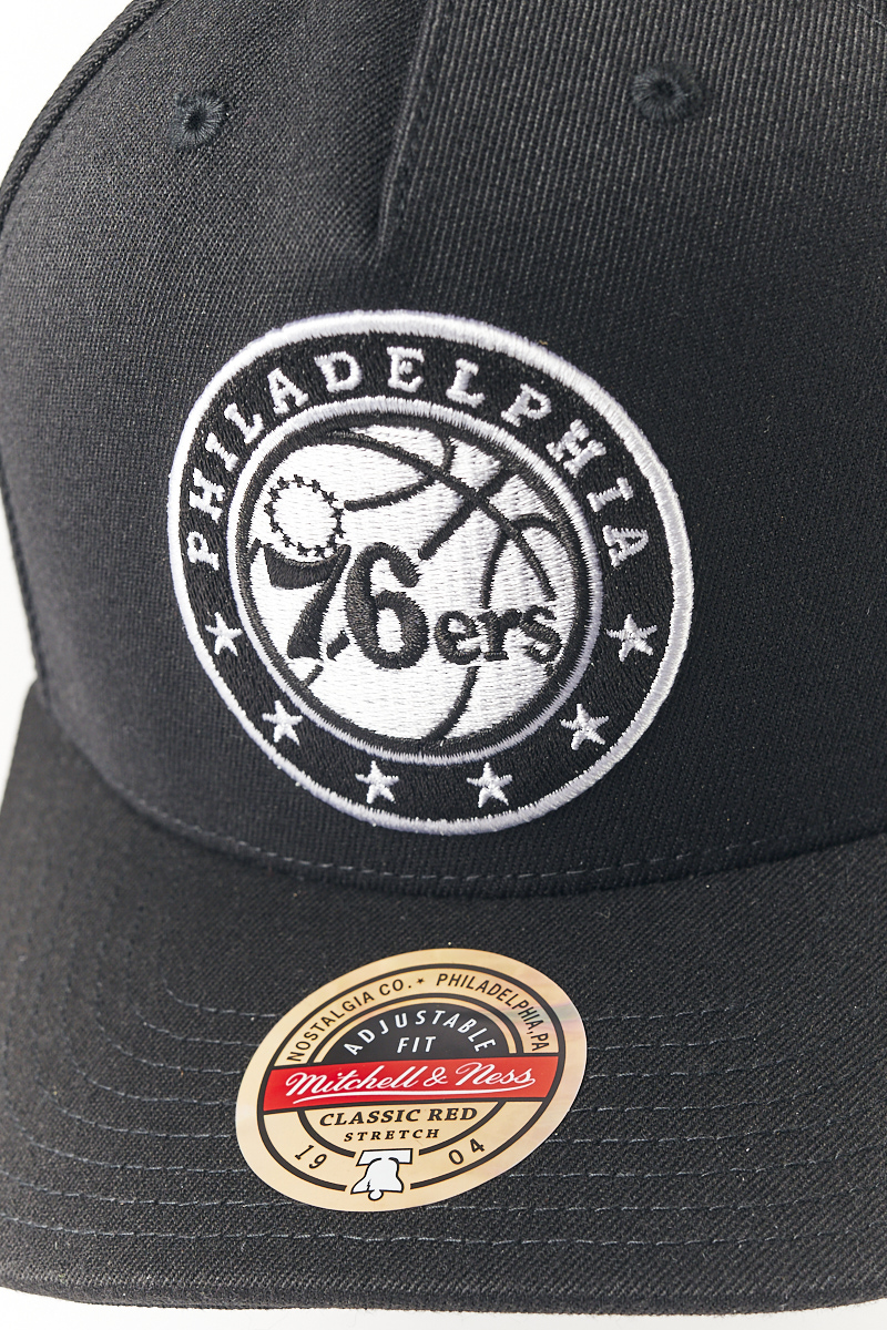 VINTAGE Nike Team Philadelphia Sixers Hat Size M/XL Stretch Cap 76 76ers