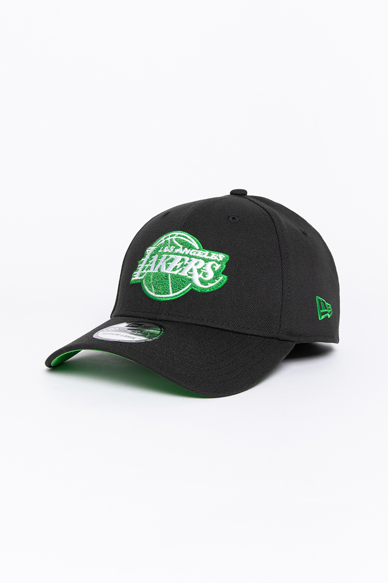 LA Lakers Green Monster 39Thirty Fitted Cap Stateside Sports