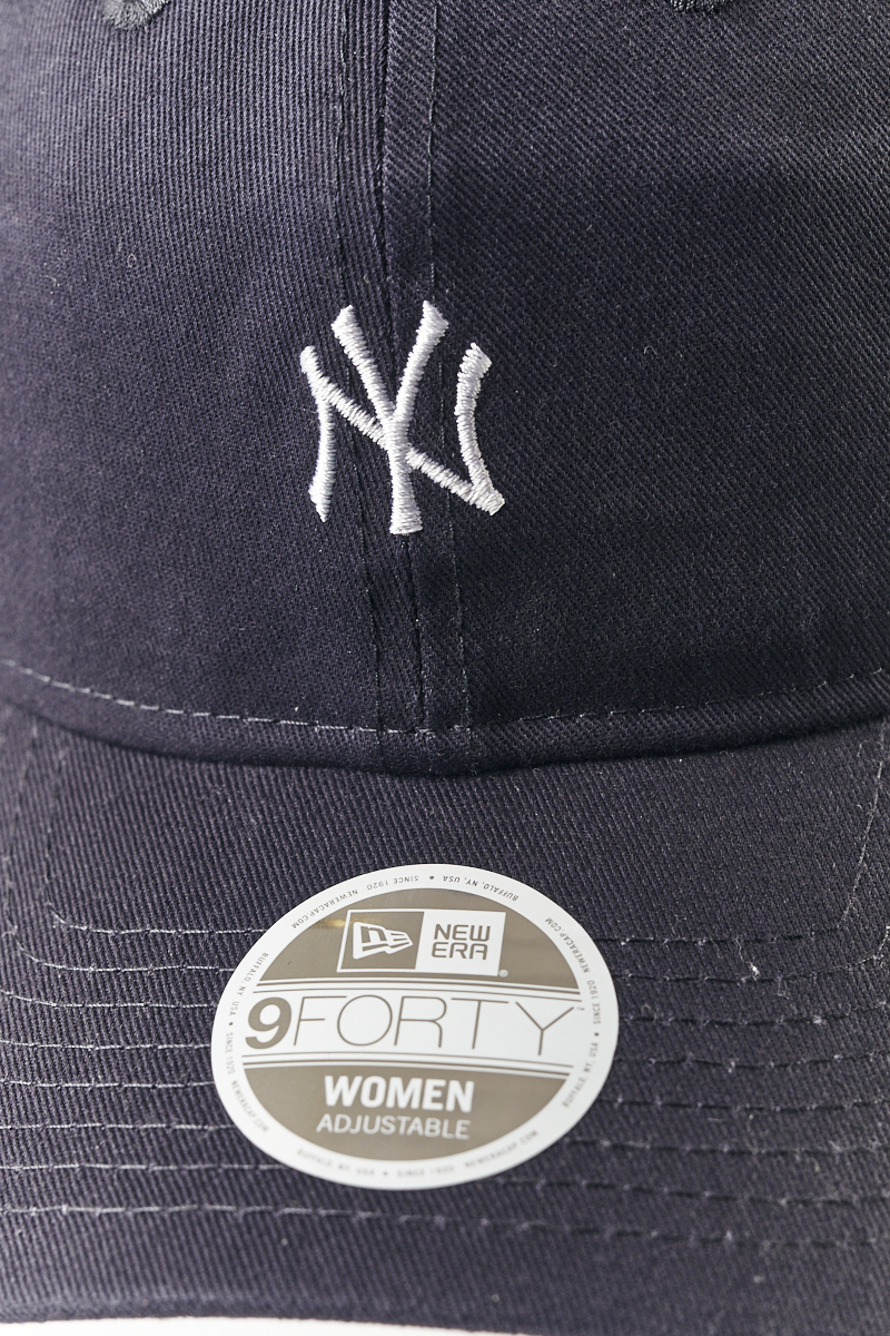 9Forty MLB Mini Logo Yankees Cap by New Era - 24,95 €