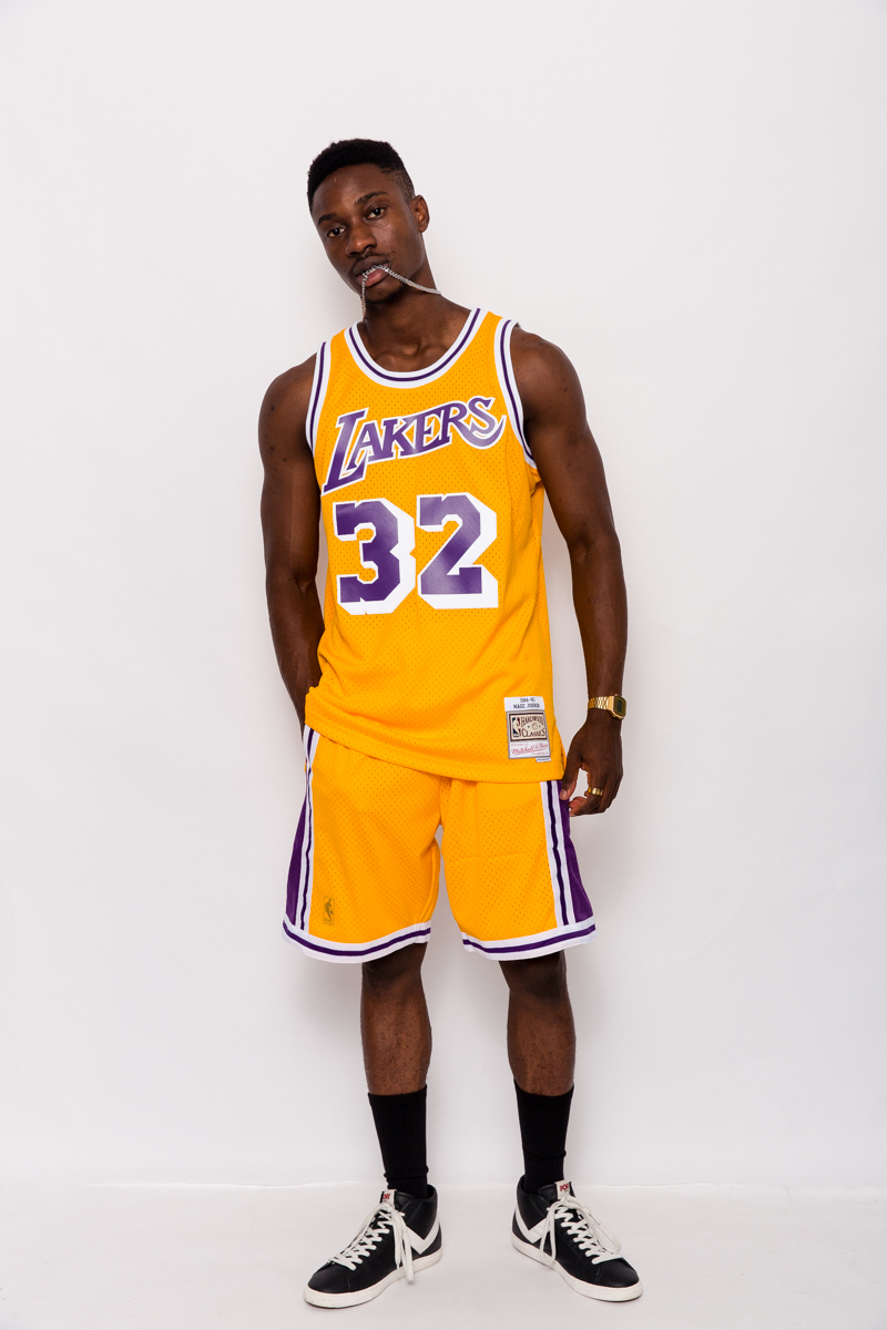 Los Angeles Lakers Hardwood Classics Road Swingman Shorts by Mitchell &  Ness - Yellow - Mens